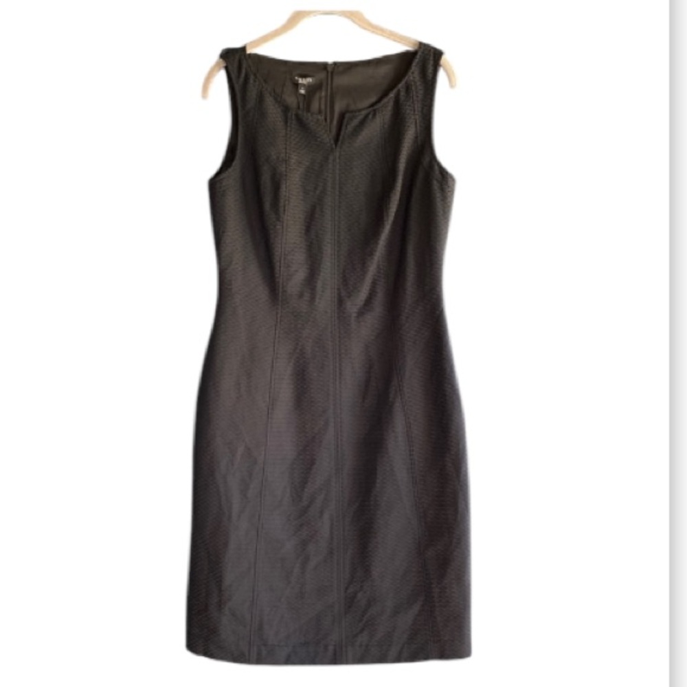Talbots Beautiful LBD Black Sleeveless Sheath Dress size 8 NWT